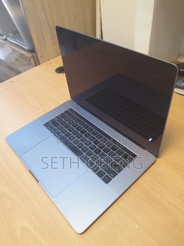 Laptop Apple MacBook Pro 2019 16GB Intel Core I9 SSHD (Hybrid) 512GB photo 4