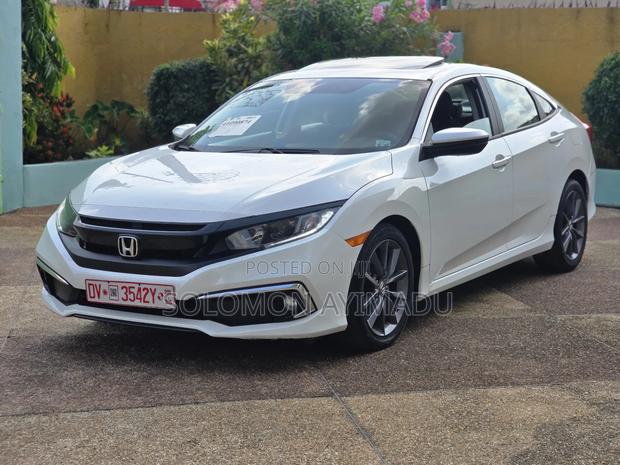 Honda Civic EX Sedan 2020 White photo 2