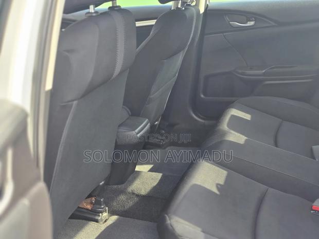 Honda Civic EX Sedan 2020 White photo 9