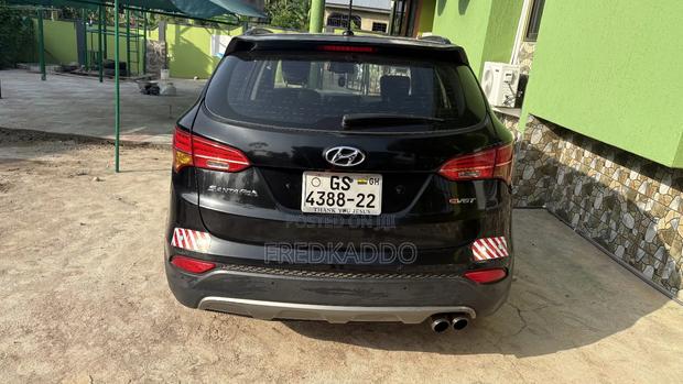 Hyundai Santa Fe Sport 2.0T 2013 Black photo 2