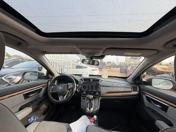 Honda CR-V 2018 Gray