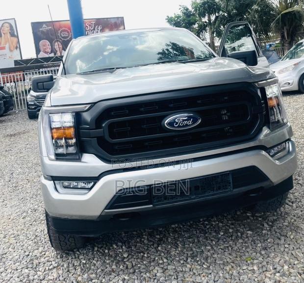 Ford F-150 LARIAT 2022 Silver