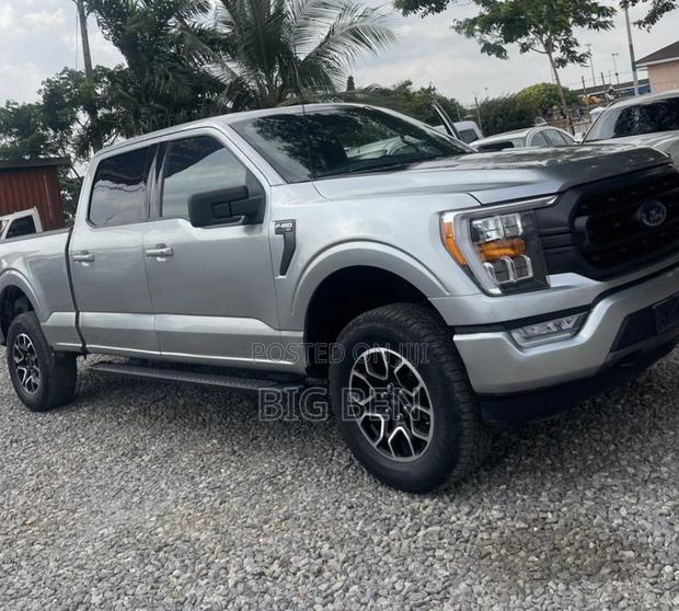 Ford F-150 LARIAT 2022 Silver