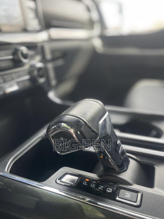 Ford F-150 LARIAT 2022 Silver