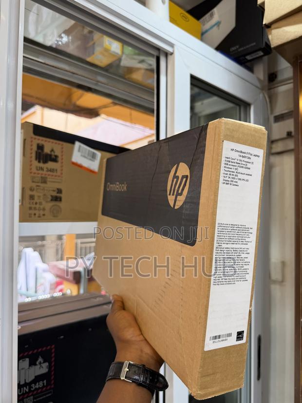New Laptop HP OmniBook 5 Flip 14-Fp0023dx 8GB Intel SSD 512GB photo 3