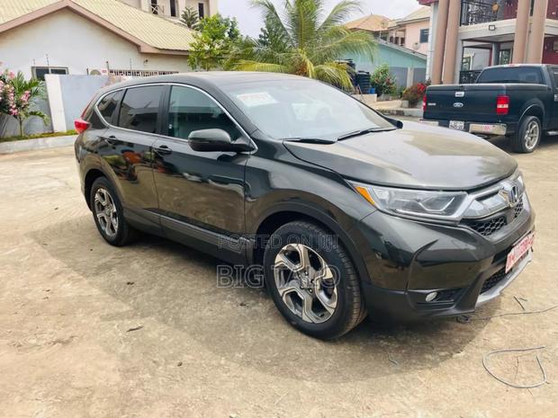 Honda CR-V LX 4dr SUV (2.4L 4cyl CVT) 2017 Black photo 6