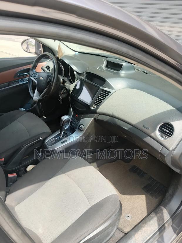 Chevrolet Cruze 2012 Silver