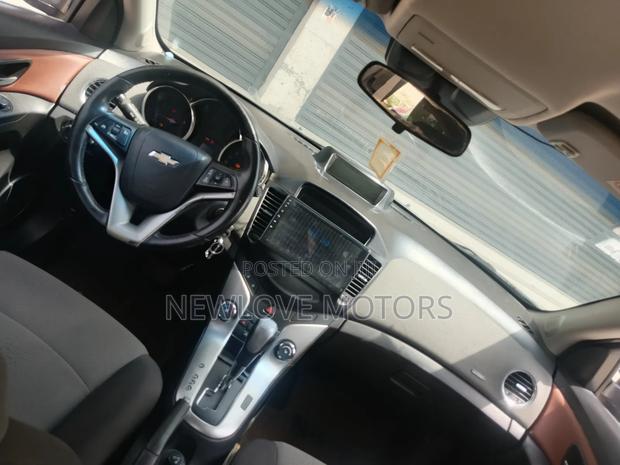 Chevrolet Cruze 2012 Silver