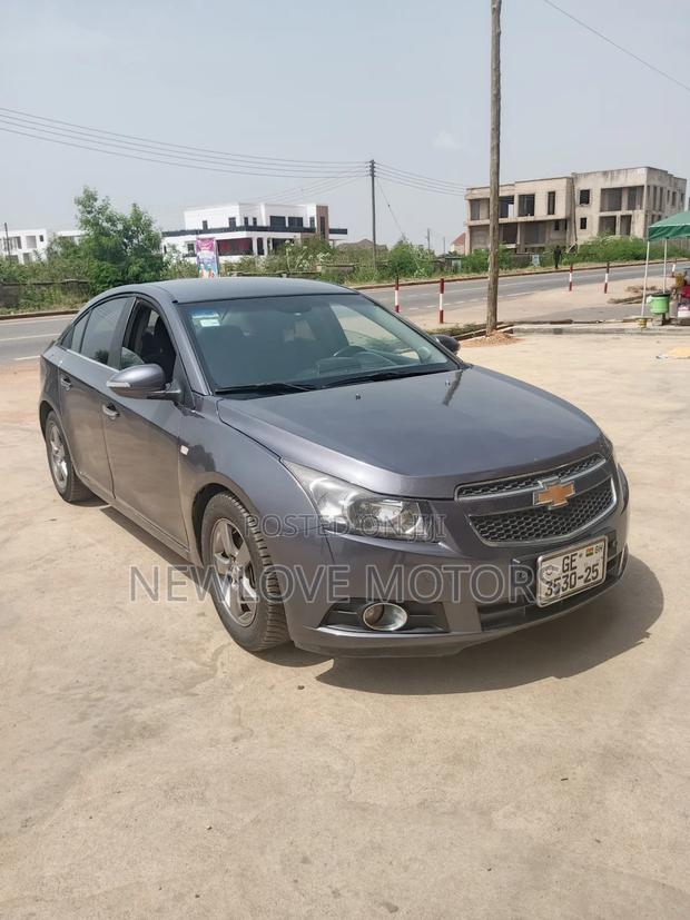 Chevrolet Cruze 2012 Silver
