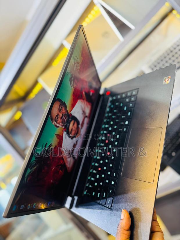 Laptop Alienware M17x R2 32GB AMD Ryzen 9 SSD 1T photo 2