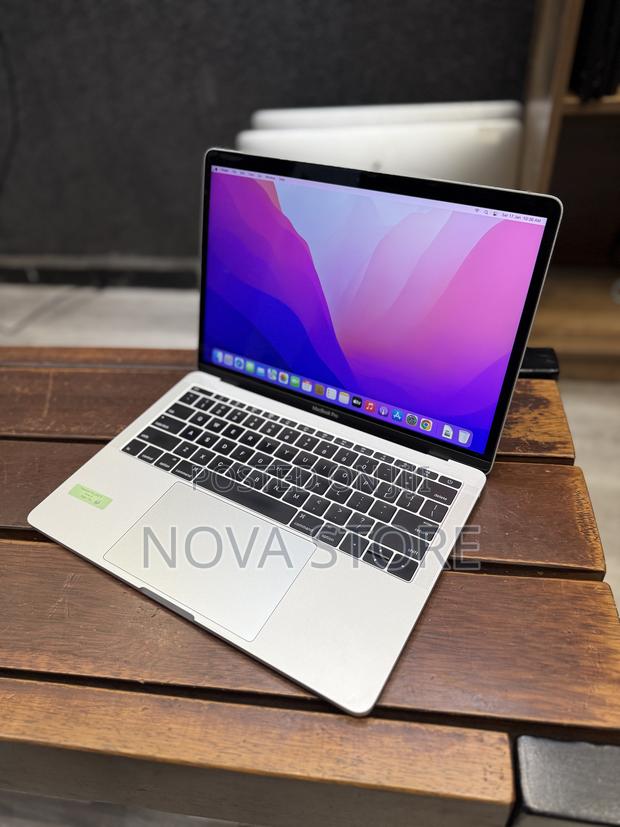 Laptop Apple MacBook Pro 2016 8GB Intel Core I5 SSD 128GB photo 2