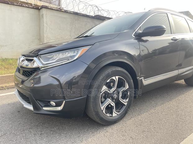 Honda CR-V 2018 Gray photo 2