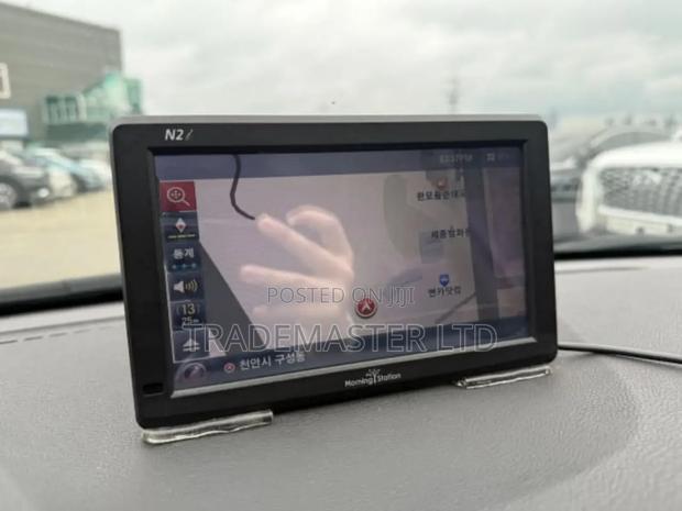 Hyundai Avante 2015 White photo 9
