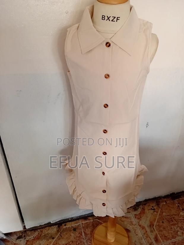 Young Girl Solid Colour Collared Sleeveless Dress photo 2