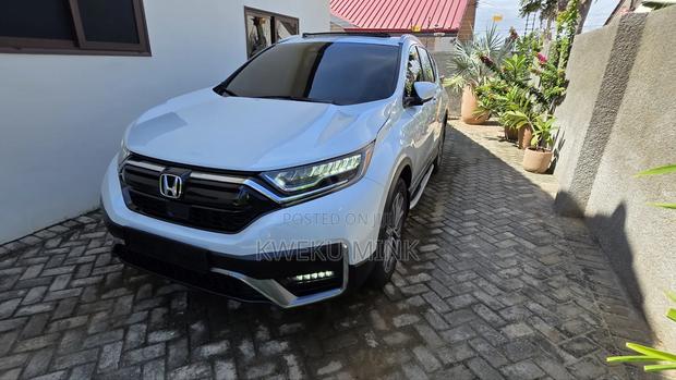 Honda CR-V 2020 White photo 2