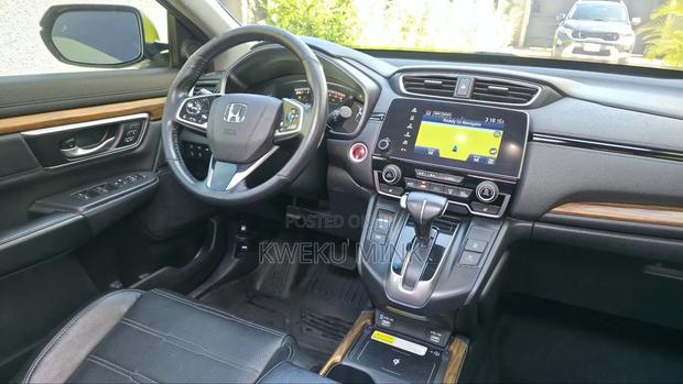 Honda CR-V 2020 White photo 7