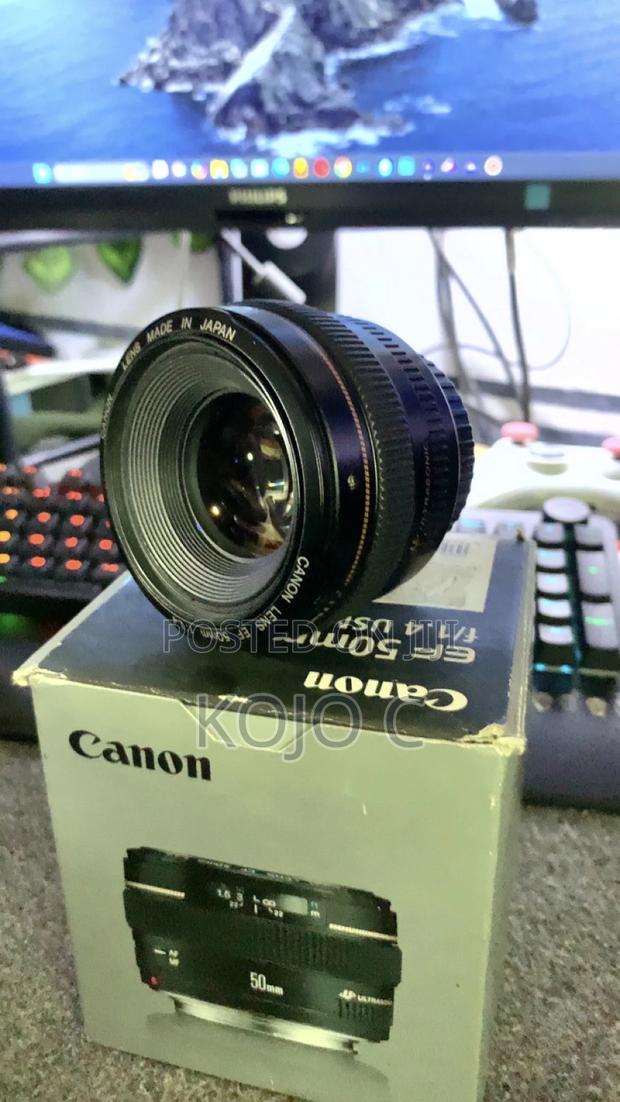 Canon 50mm 1.4 Lens photo 4