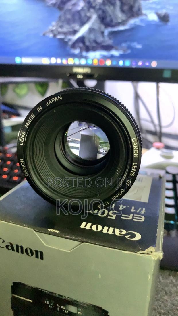 Canon 50mm 1.4 Lens photo 3