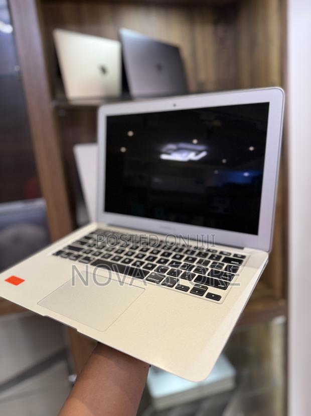 Laptop Apple MacBook Air 2015 8GB Intel Core I5 SSD 256GB photo 2