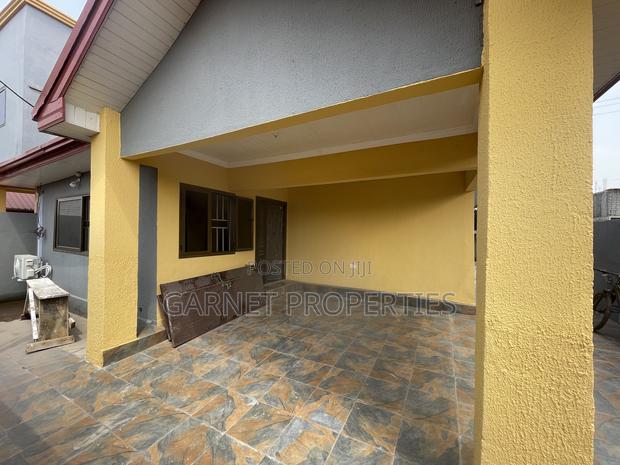 3bdrm House in Garnet Properties, Ashaley Botwe for rent