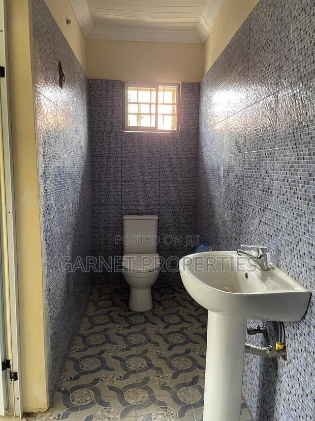 3bdrm House in Garnet Properties, Ashaley Botwe for rent photo 11