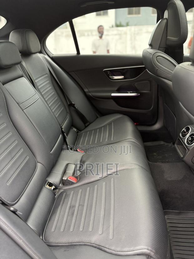 Mercedes-Benz C300 2023 White photo 2