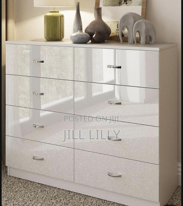 8 Chest Drawer for Sale photo 5