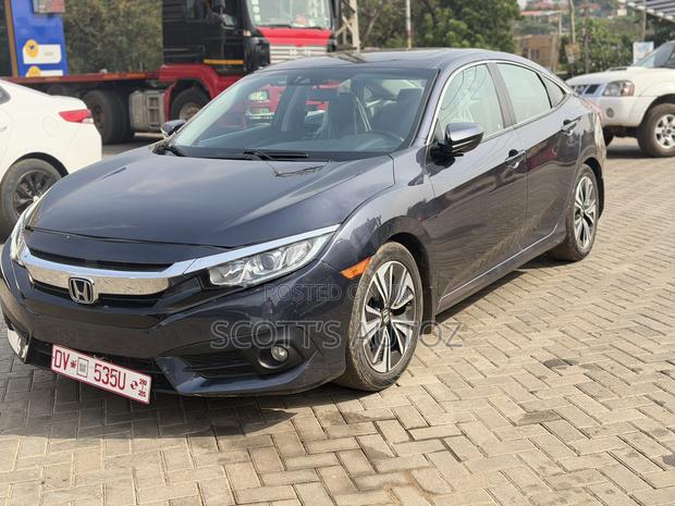 Honda Civic 2018 Gray photo 2