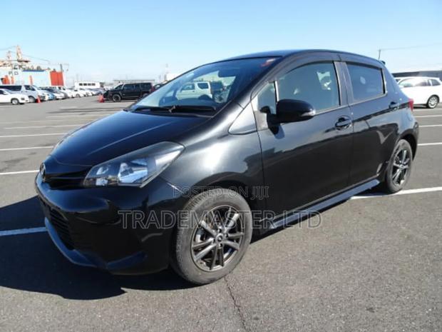 Toyota Vitz 1.3 AWD 5dr 2015 Blue