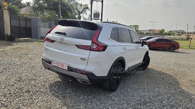 Honda CR-V 2025 White photo 11