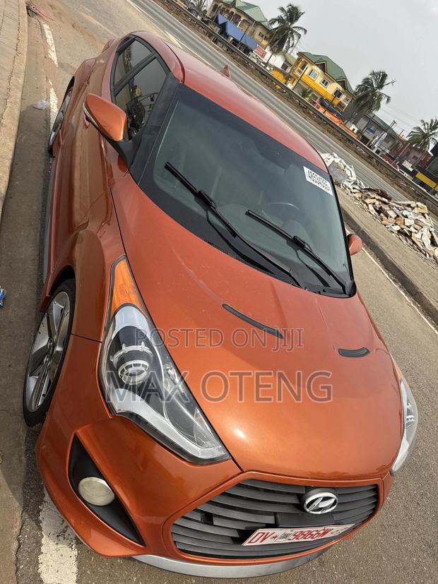 Hyundai Veloster 3dr Hatchback w/Black Interior (1.6L 4cyl 6AM) 2015 Orange photo 7