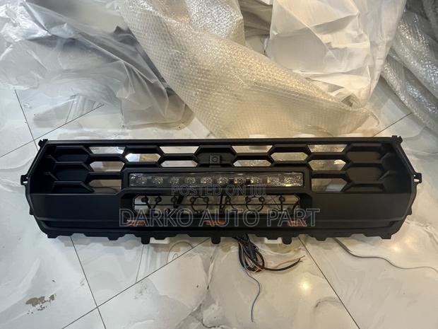 Toyota Tacoma 2023-2024 Front Grill Available photo 2