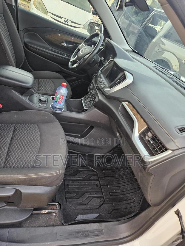 GMC Terrain SLE AWD 2019 White photo 4