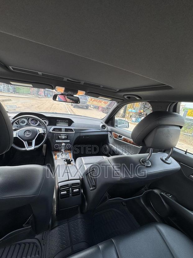 Mercedes-Benz C250 2013 Silver photo 3