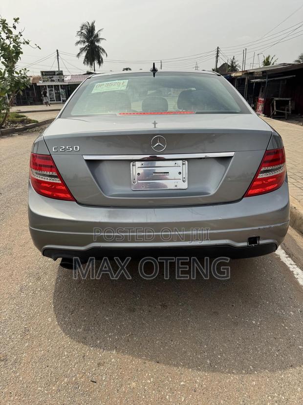 Mercedes-Benz C250 2013 Silver photo 5