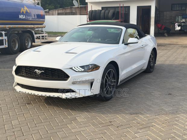 Ford Mustang GT Premium 2021 White