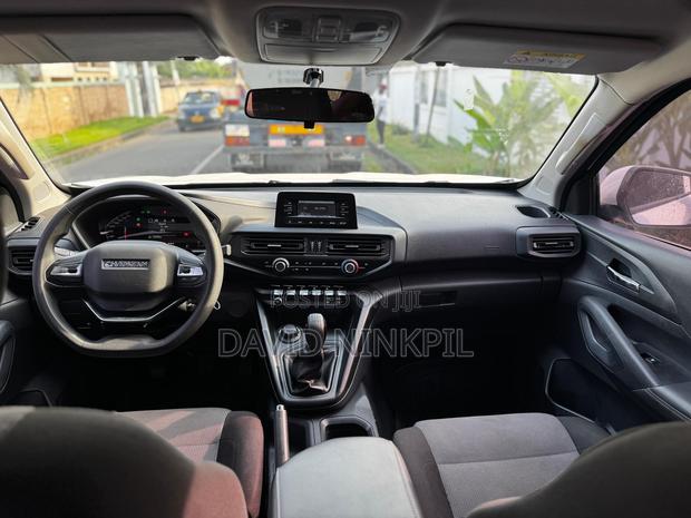 Changan Hunter Plus 2.0 Petrol 4x4 2023 White