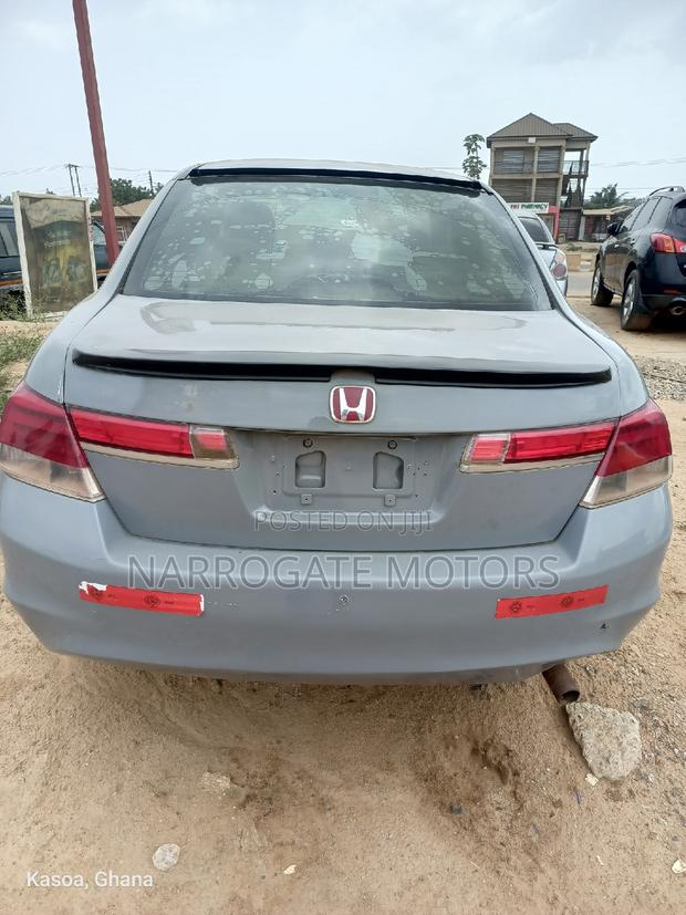 Honda Accord 2012 Silver photo 7