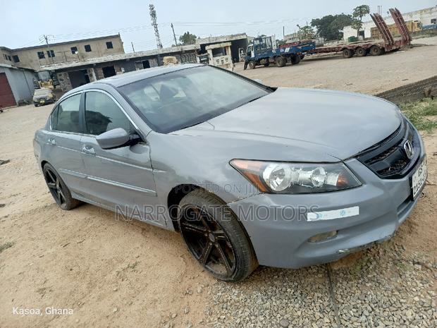 Honda Accord 2012 Silver photo 5
