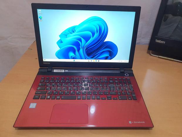 Laptop Toshiba Dynabook T552 8GB Intel Core I3 SSD 1T photo 3