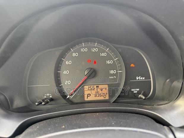 Toyota Vitz 1.5 FWD 5dr 2013 Red