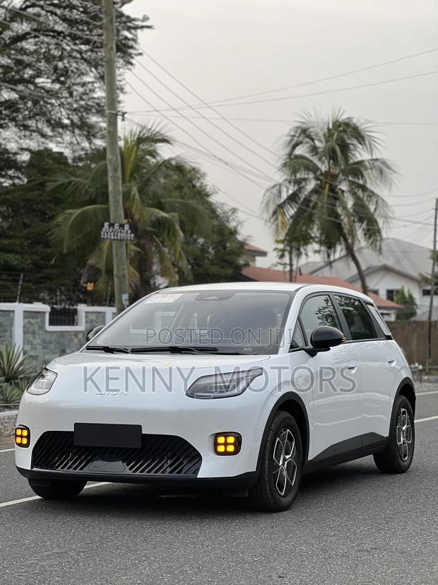 New Aeolus E70 2025 White photo 2