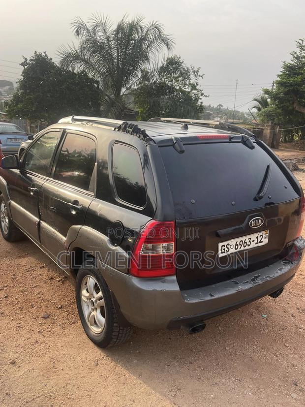 Kia Sportage 2008 Black photo 2