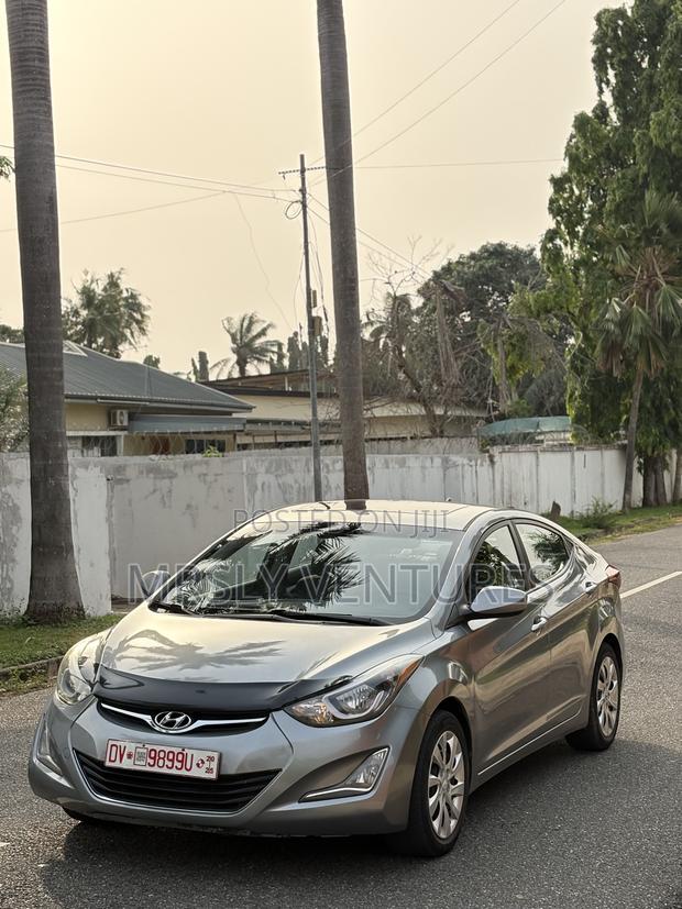 Hyundai Elantra 2016