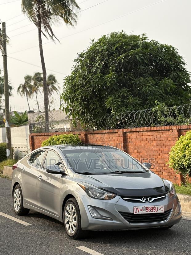 Hyundai Elantra 2016