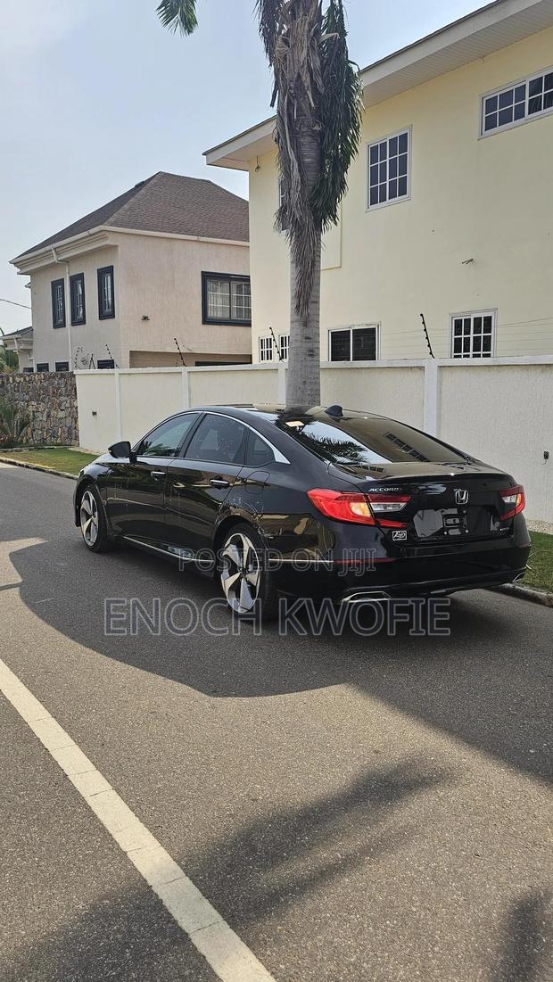 Honda Accord Touring 2018 Black