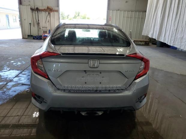 Honda Accord 2018 Black photo 4