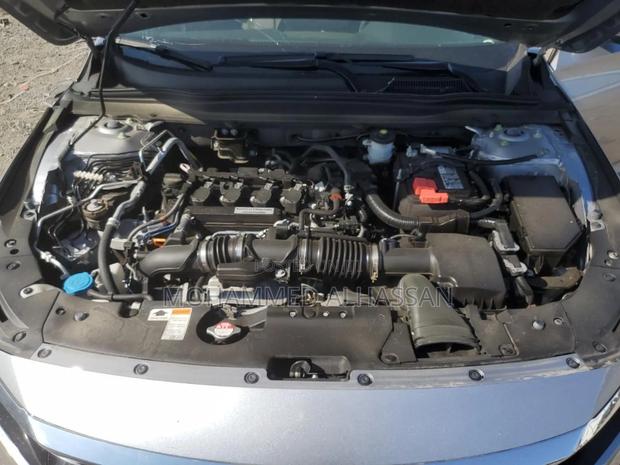 Honda Accord 2018 Black photo 5