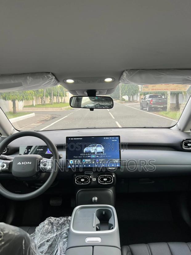 New Aeolus E70 2025 White photo 4