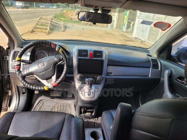 Honda CR-V 2010 Silver photo 3